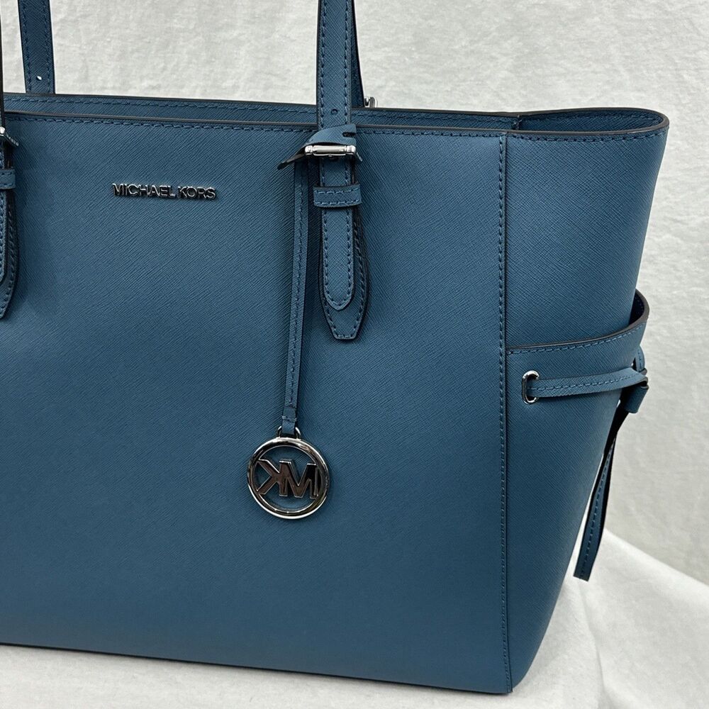 Michael Kors Gilly Drawstring Blue Tote Bag Large Travel Designer Summer Classic - Picture 4 of 12
